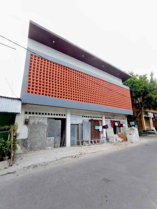 dijual kost condong catur