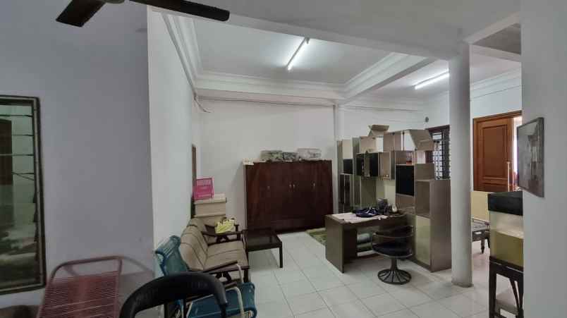dijual kost jalan rungkut mejoyo