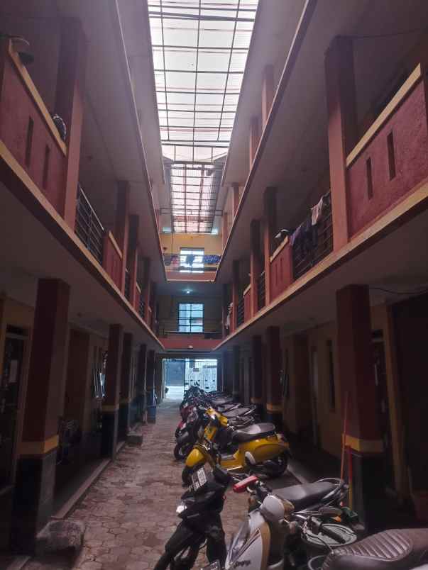 dijual kost jl sukapura sukabirus