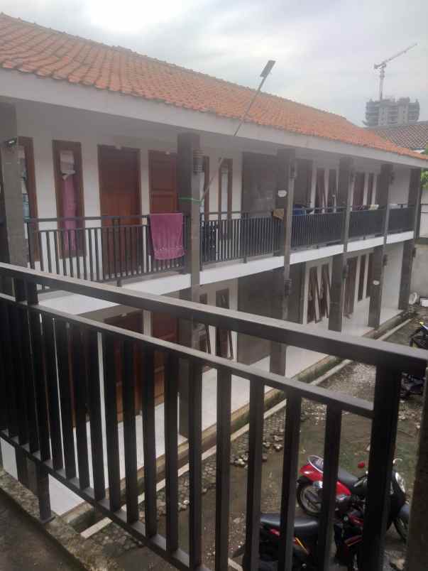 dijual kost rawamangun