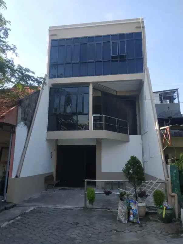 dijual ruko dukuh kupang barat surabaya