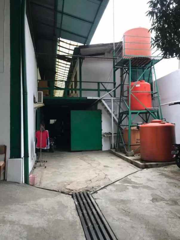 dijual ruko gudang kantor cibolerang