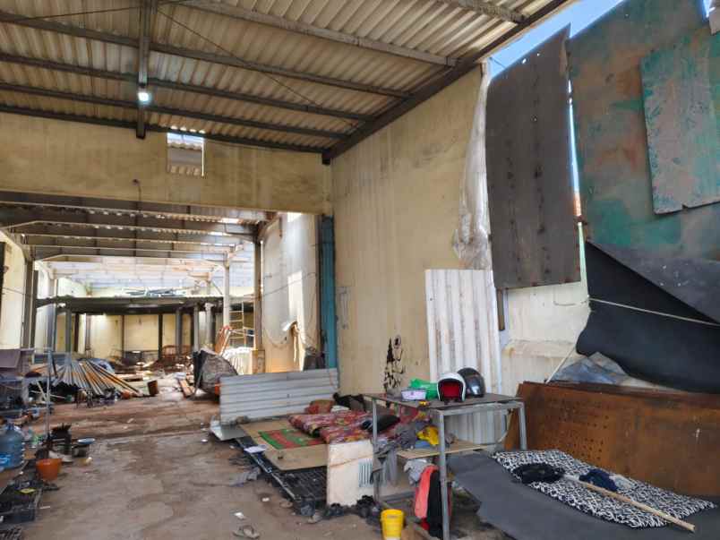 dijual ruko gudang kantor jalan agus salim bekasi
