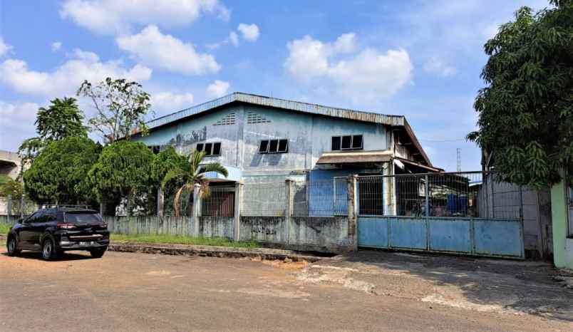 dijual ruko gudang kantor jalan teuku umara cibitung