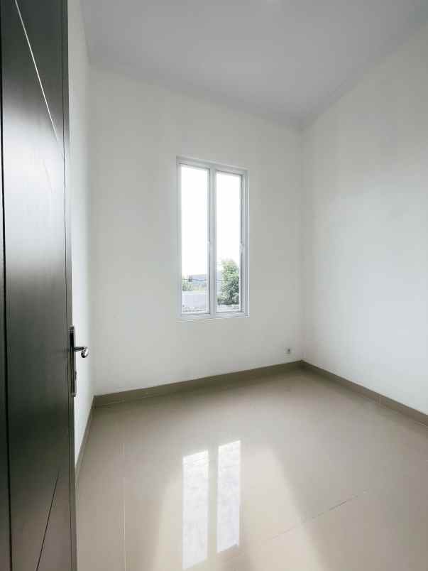 dijual ruko gudang kantor pup sektor 5