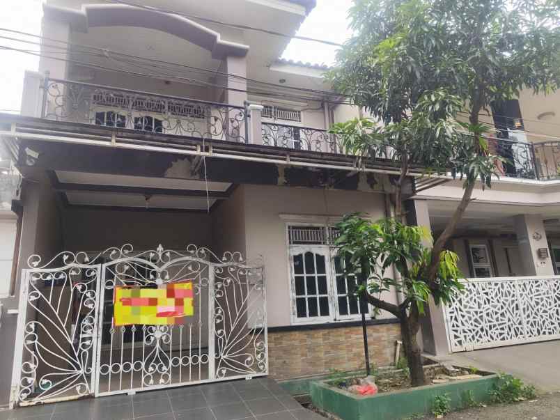 dijual rumah 2 lantai dekat rumah sakit di pengasinan