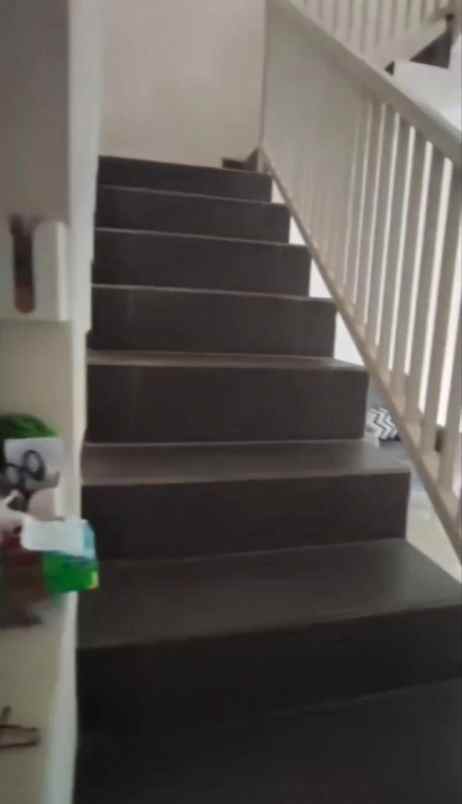 dijual rumah agro kusuma