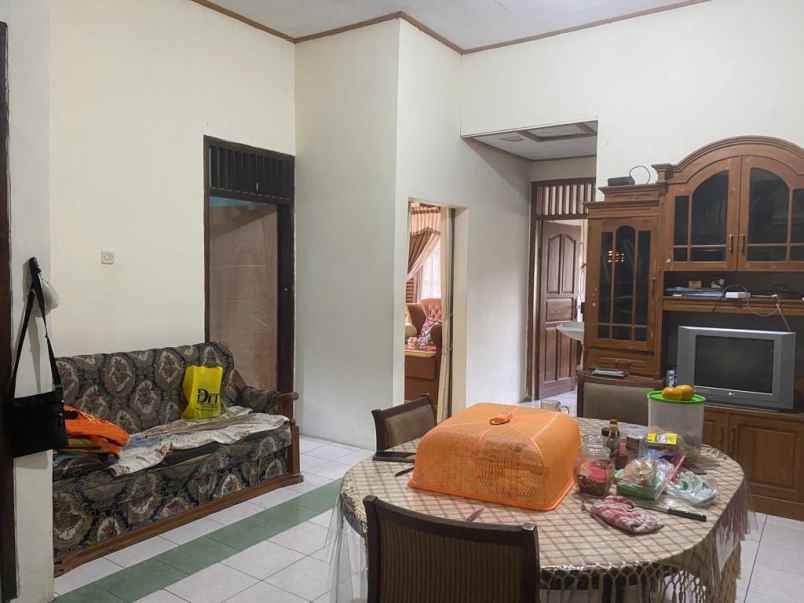 dijual rumah arcawinangun