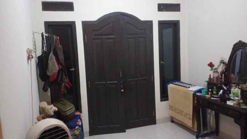 dijual rumah arco