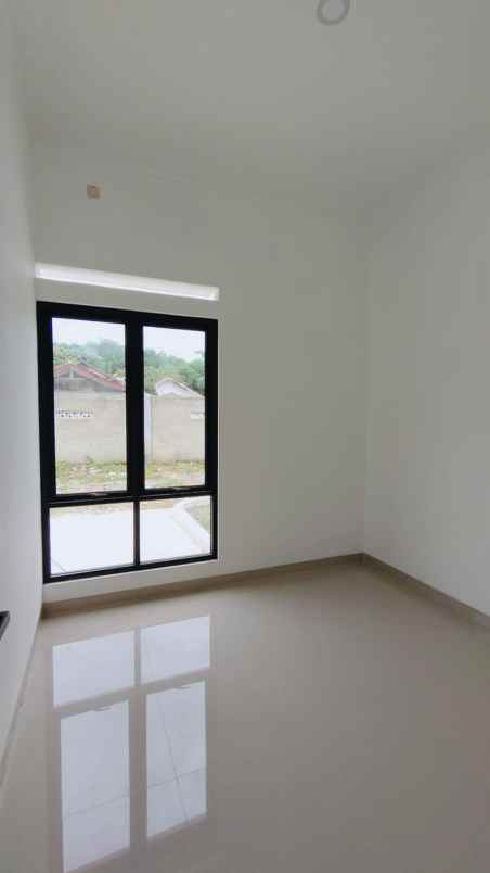 dijual rumah bakti jaya serpong