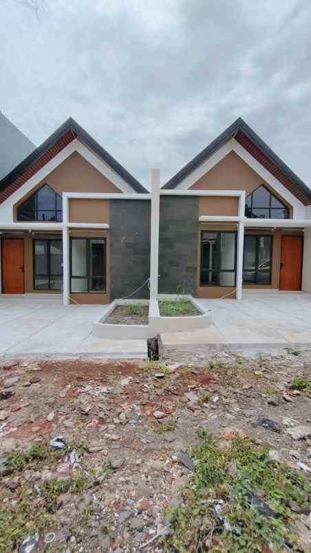 dijual rumah bakti jaya serpong