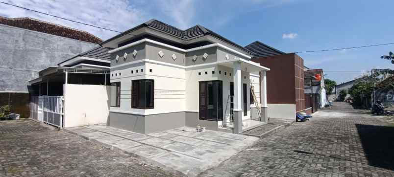 dijual rumah banguntapan bantul yogyakarta