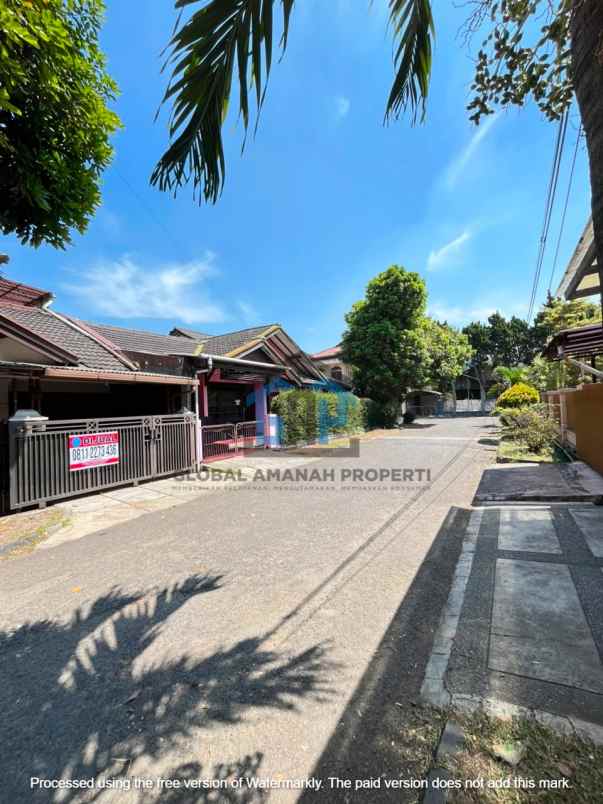 dijual rumah baros