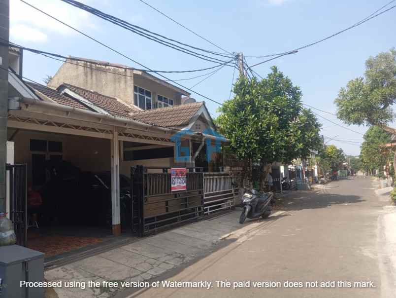 dijual rumah baros
