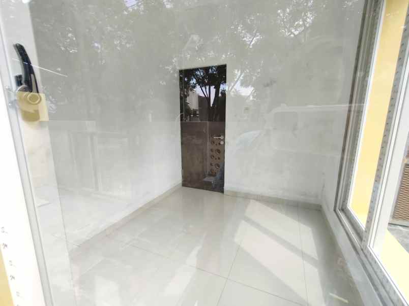 dijual rumah baru di taman kopo indah 1