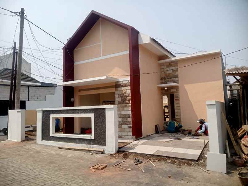 dijual rumah baru lokasi gpa karangploso malang