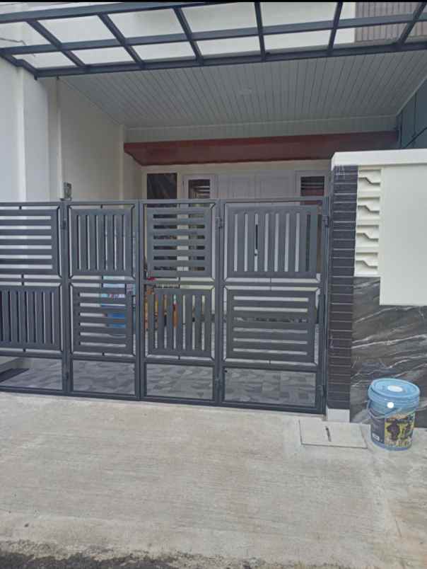 dijual rumah beji beji depok