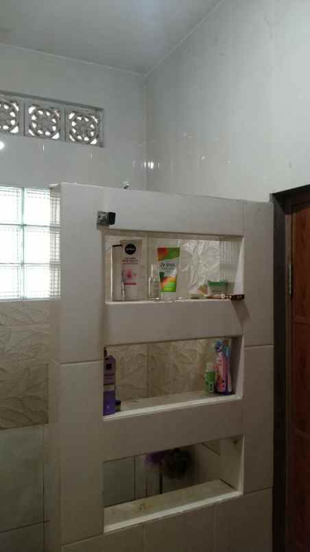 dijual rumah bintaro