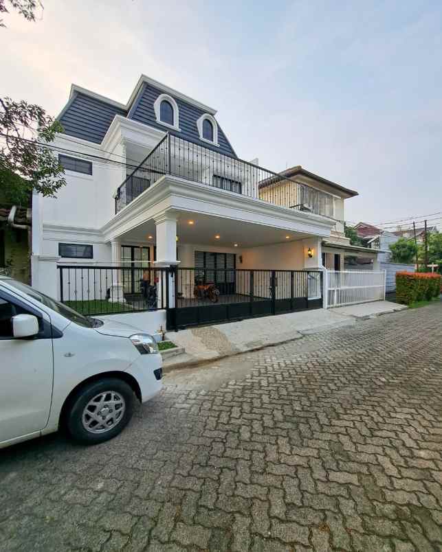 dijual rumah bintaro sektor 3