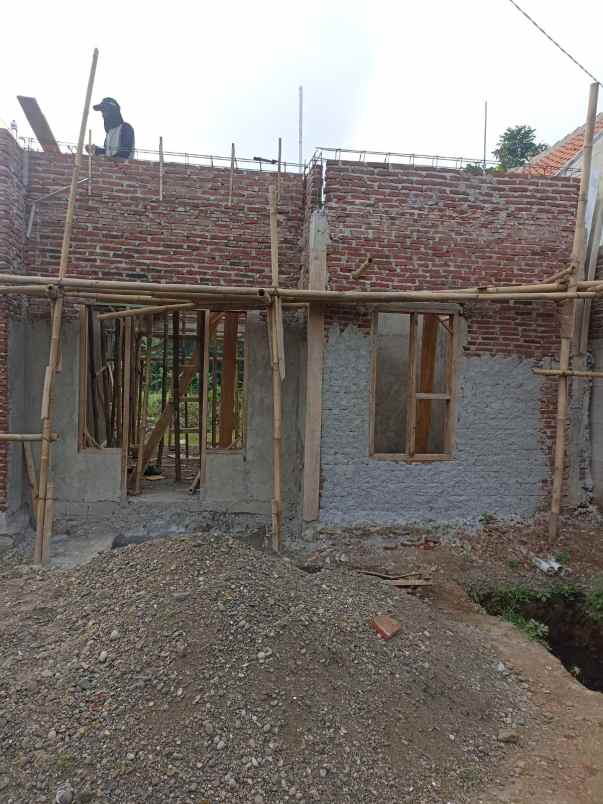 dijual rumah bumi grecol damai jalan