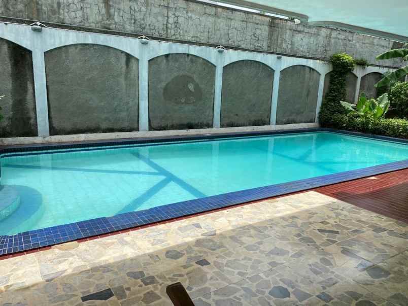 dijual rumah caringin timur cilandak