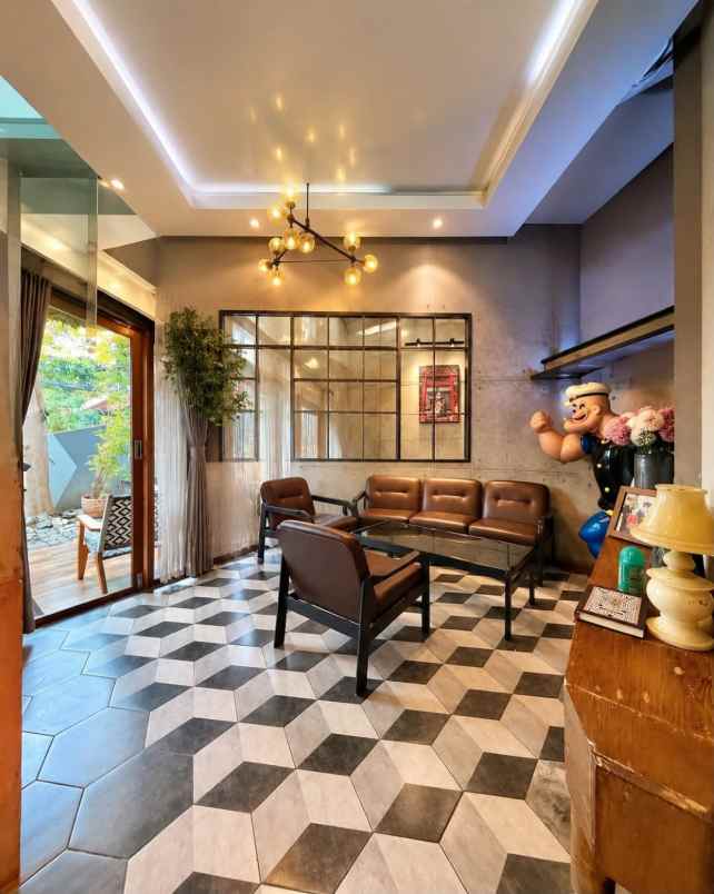 dijual rumah cempaka baru kemayaron