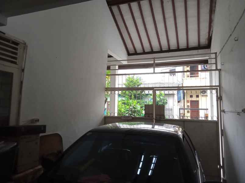 dijual rumah cempaka putih jakarta pusat