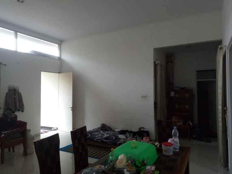 dijual rumah cherryfield cluster calosa