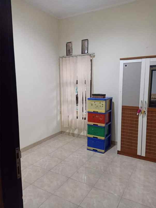 dijual rumah ciganitri