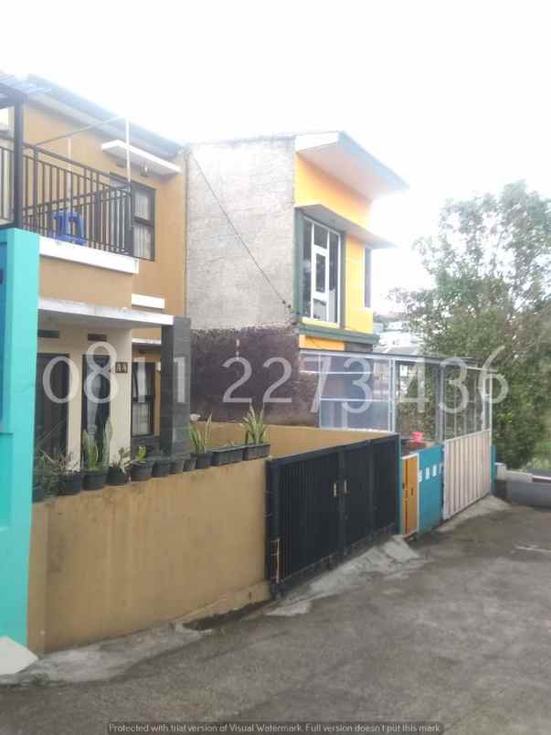 dijual rumah cihanjuang