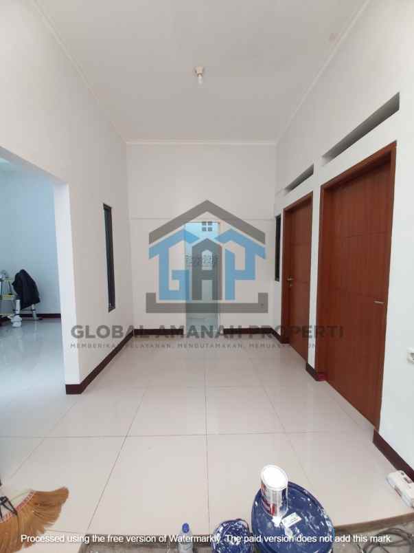 dijual rumah cihanjuang