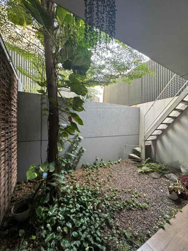 dijual rumah cijagra lengkong buah batu