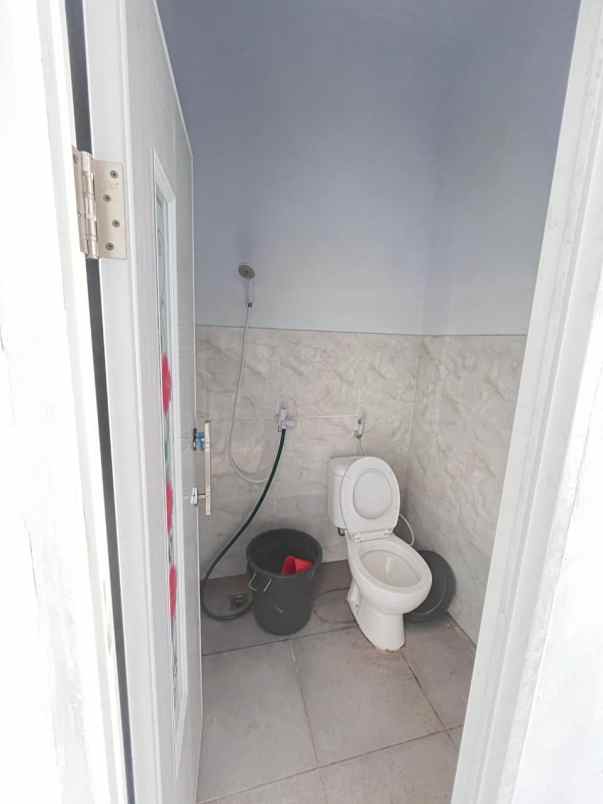 dijual rumah cimuning