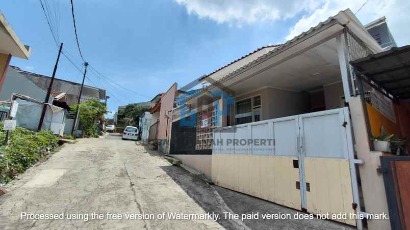dijual rumah cipageran
