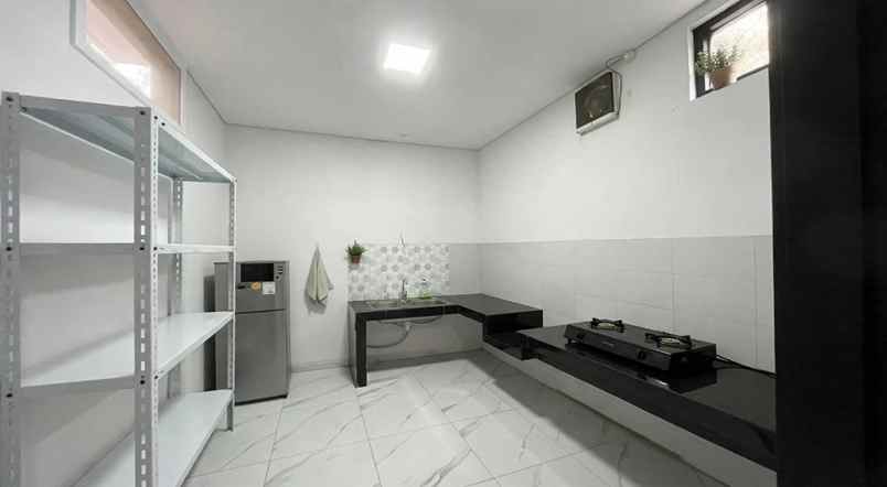 dijual rumah cipaku indah