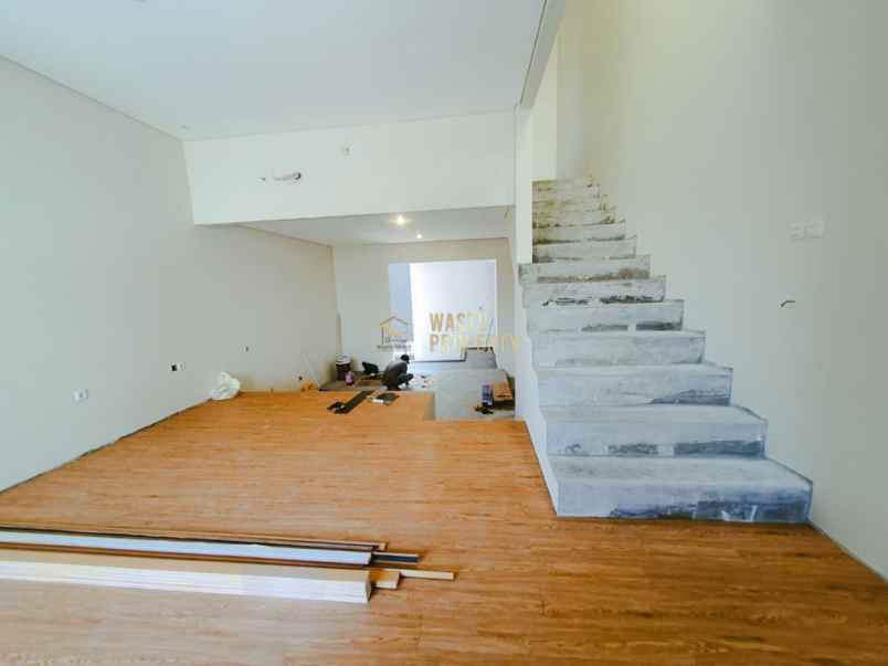 dijual rumah cipedak kec jagakarsa kota