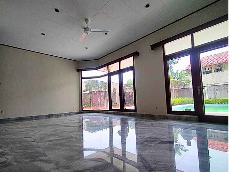 dijual rumah cipete utara