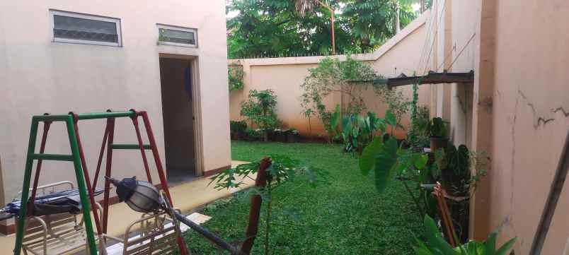 dijual rumah cipinang indah