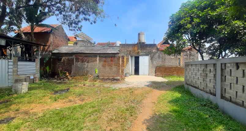 dijual rumah cisaranten indah