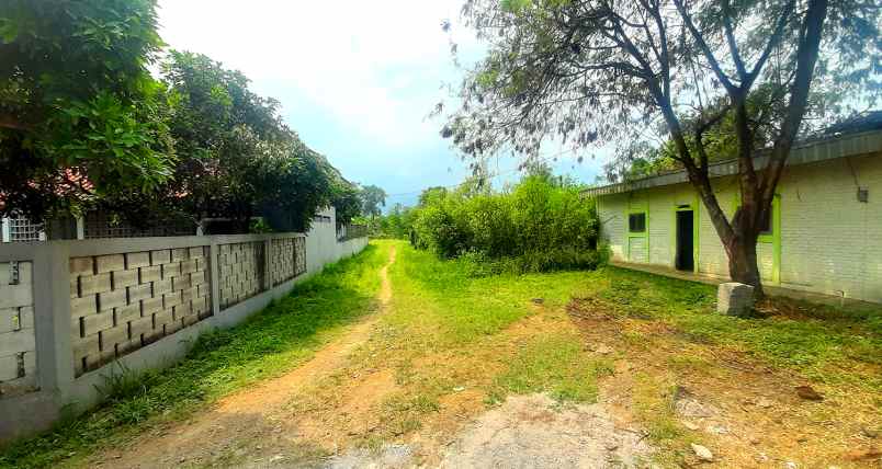 dijual rumah cisaranten indah