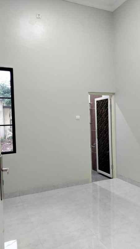 dijual rumah citra indah city