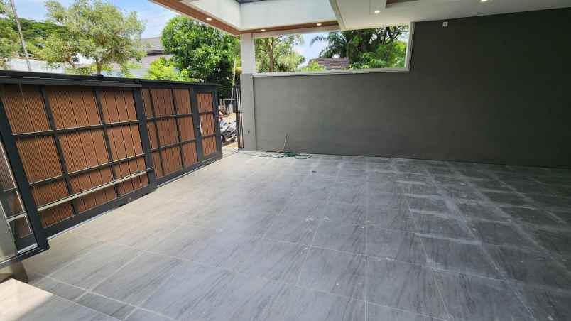 dijual rumah citraland woodland