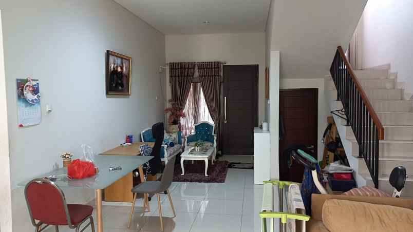 dijual rumah cluster asera one south