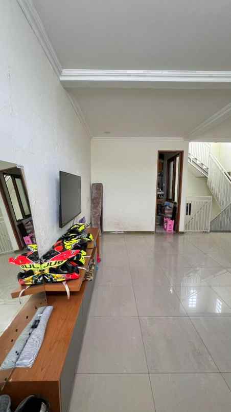 dijual rumah cluster cherryfield