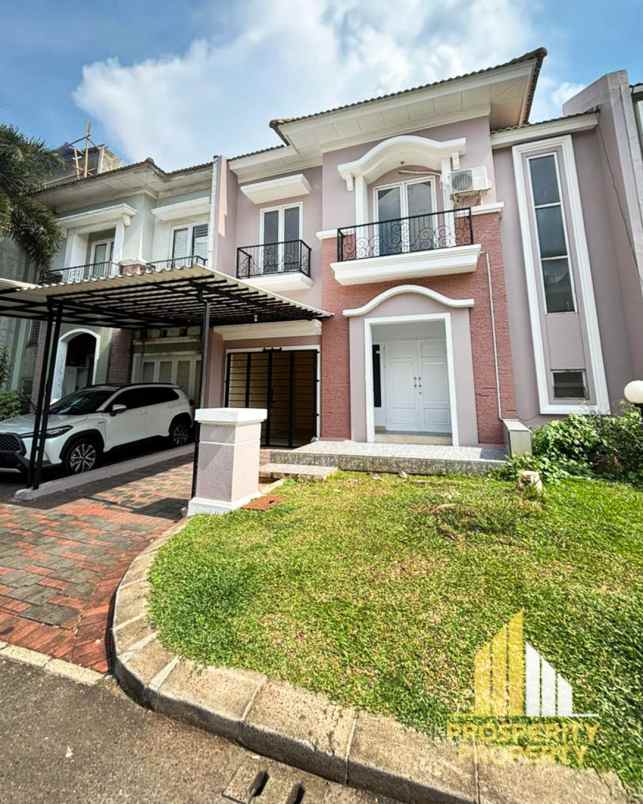 dijual rumah cluster crystal summarecon