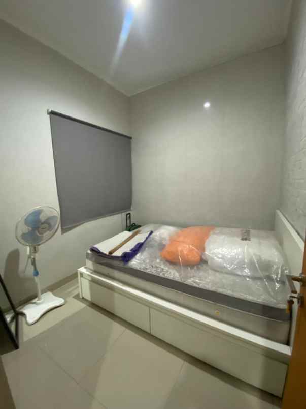 dijual rumah cluster kamayangan