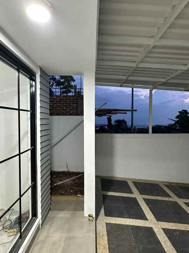 dijual rumah cluster kinanti house