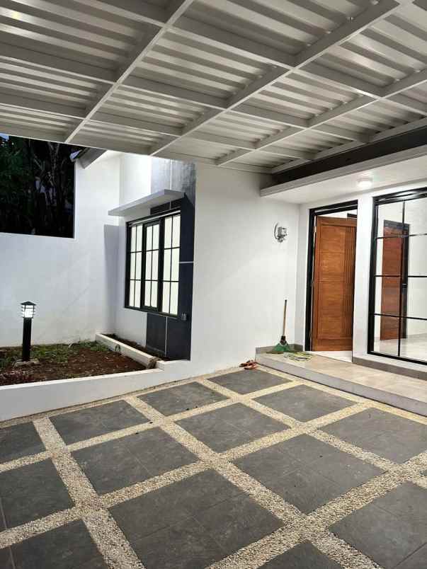 dijual rumah cluster kinanti house