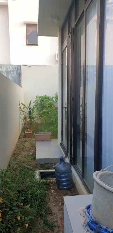 dijual rumah cluster mahakam jgc