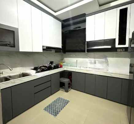 dijual rumah cluster mahakam jgc